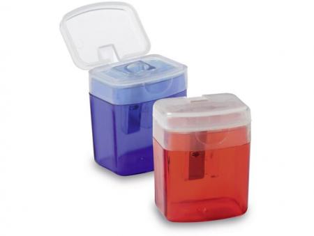 Sacapunta de Hierro con Deposito Plastico Ofiart Ref Of-e35